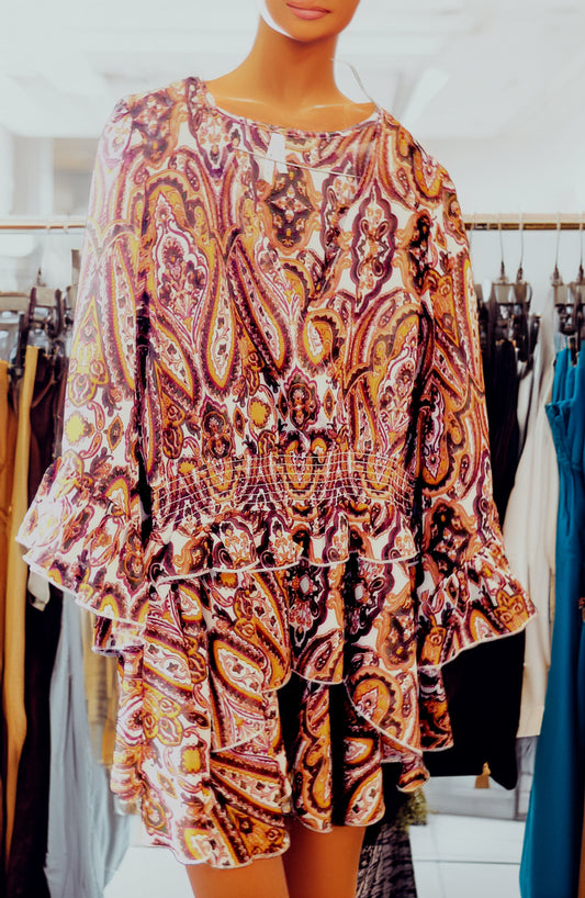 Paisley print mini dress — vintage clothing find at Tainaleevintage