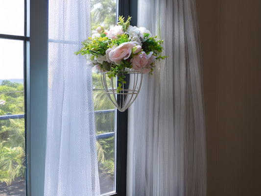 Bouquet of Flowers in Wire Frame