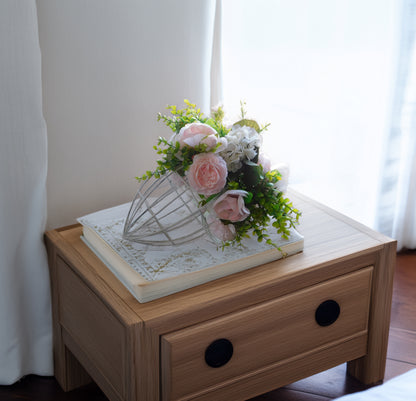 Composition de pivoines roses