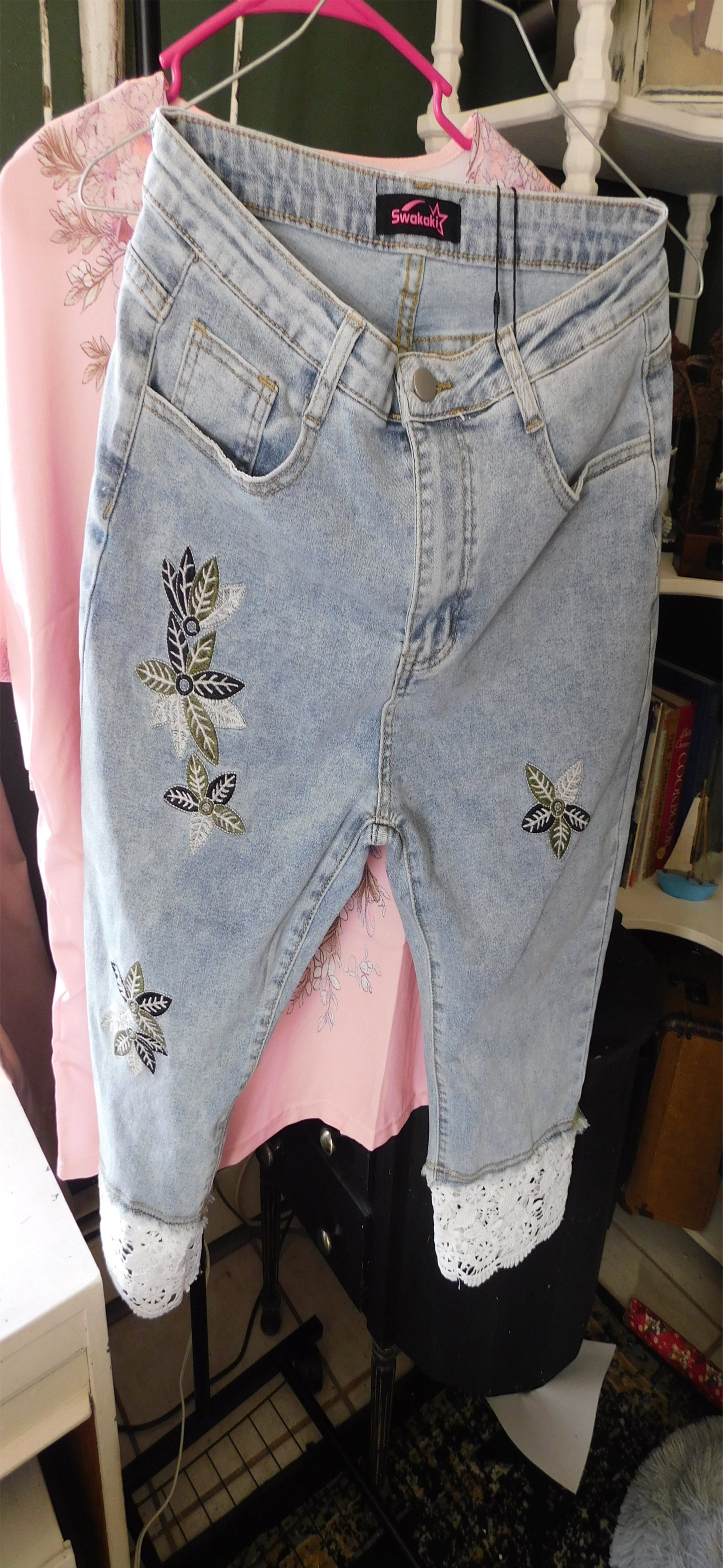 Floral & Lace Detail Cotton Jeans